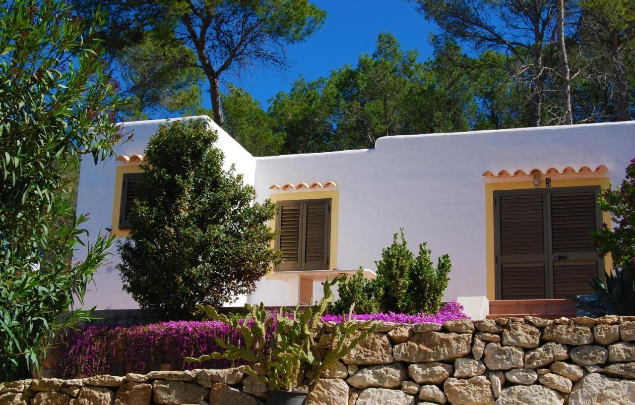 Apartamentos Pinosol Santa Eularia des Riu Exterior photo